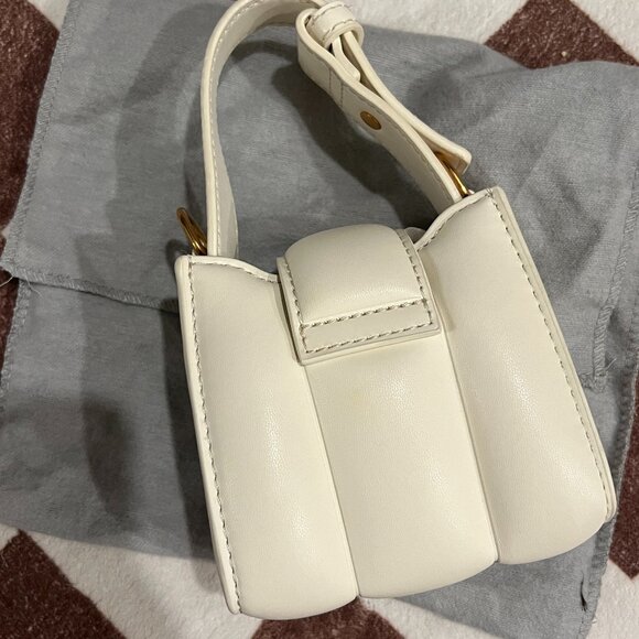 Charles & Keith Ivy Top Handle Mini Bag - Brand NEW! - Picture 6 of 7